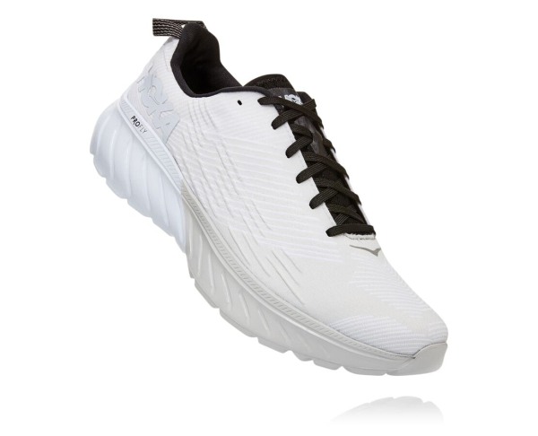 Hoka One One Mach 3 Mens UK - White Road Running Shoes - OAQLY3549